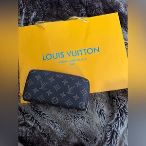 LV Monogram wallet